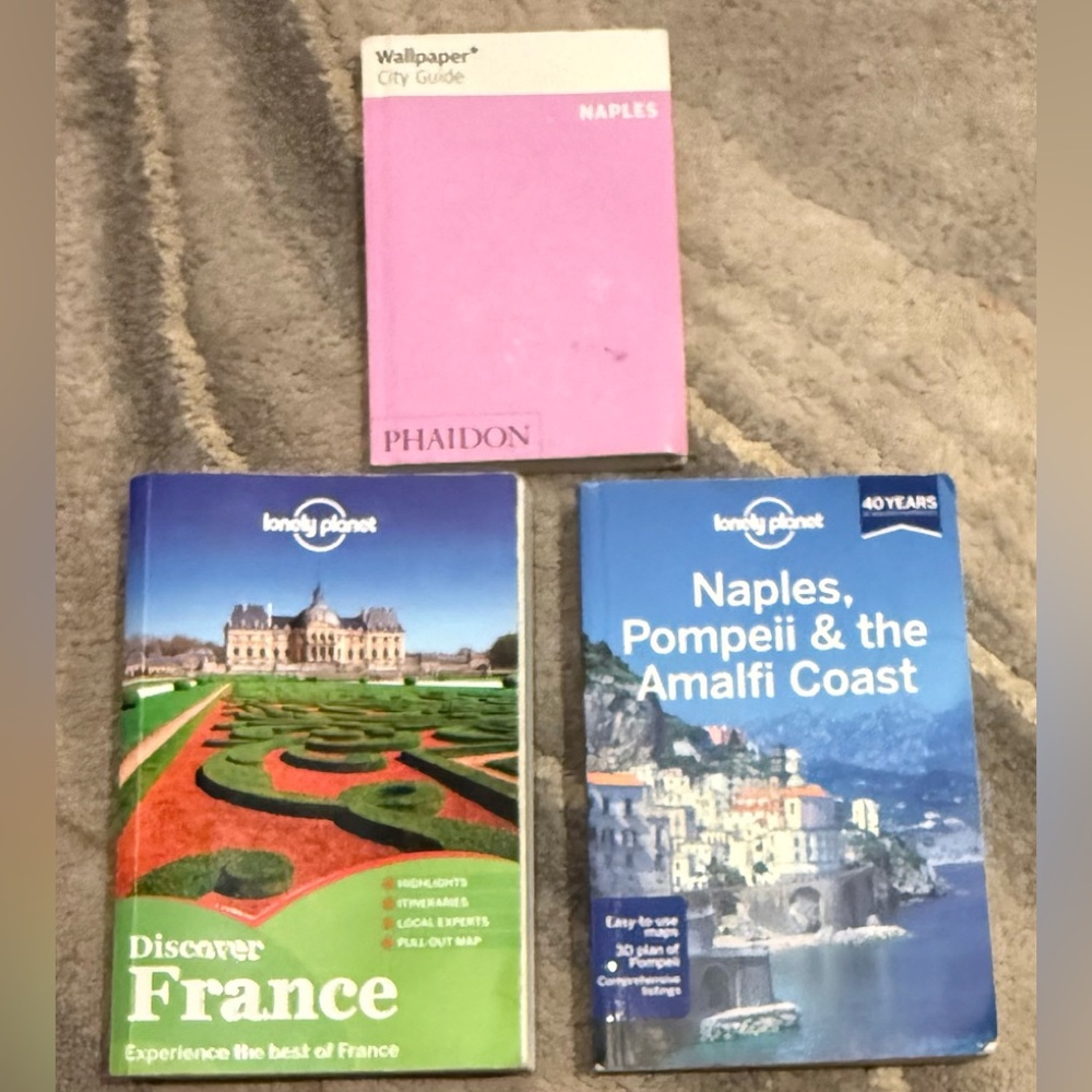 Travel Guide Bundle: Lonely Planet France & Naples/Amalfi Coast + Phaidon Naples